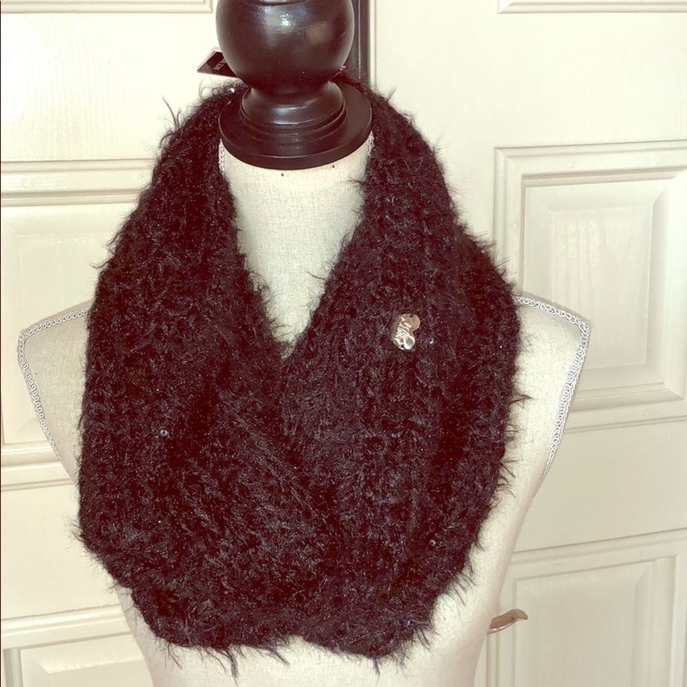 New Wth Tags Betsey Johnson Black Cowl Neck Scarf